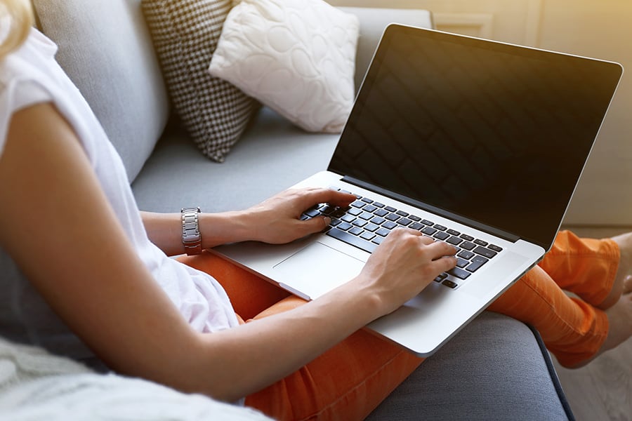 Header image for A comprehensive review of the top 5 places to buy a fake ultrasound online. Check out our list to help make a fake ultrasound picture!